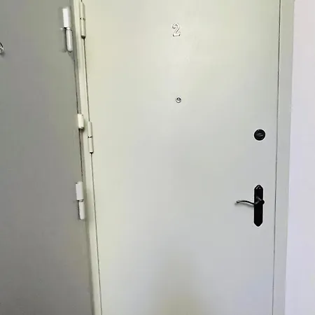 Stylish In City, Near D-terminal Apartamento Tallin