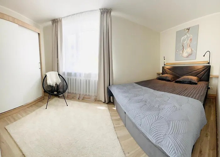 Stylish In City, Near D-terminal *